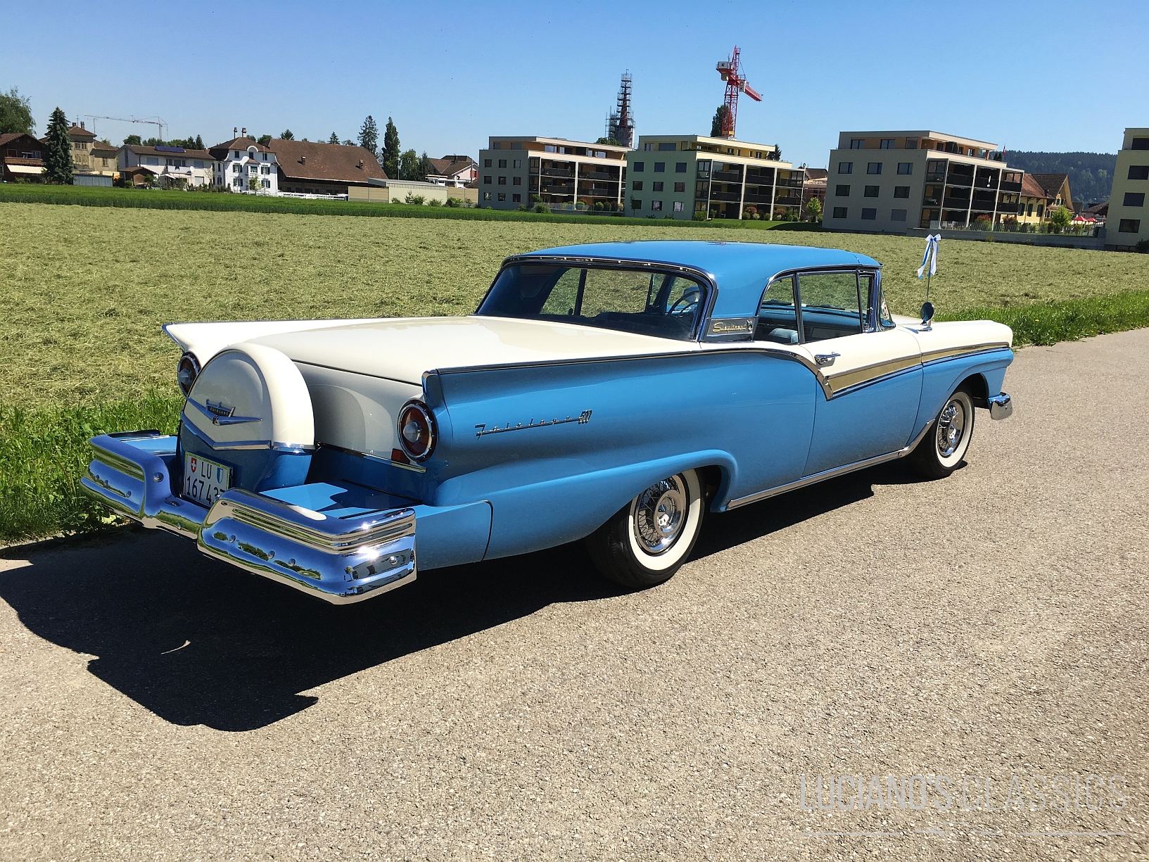 Ford Fairlane 500 Skyliner