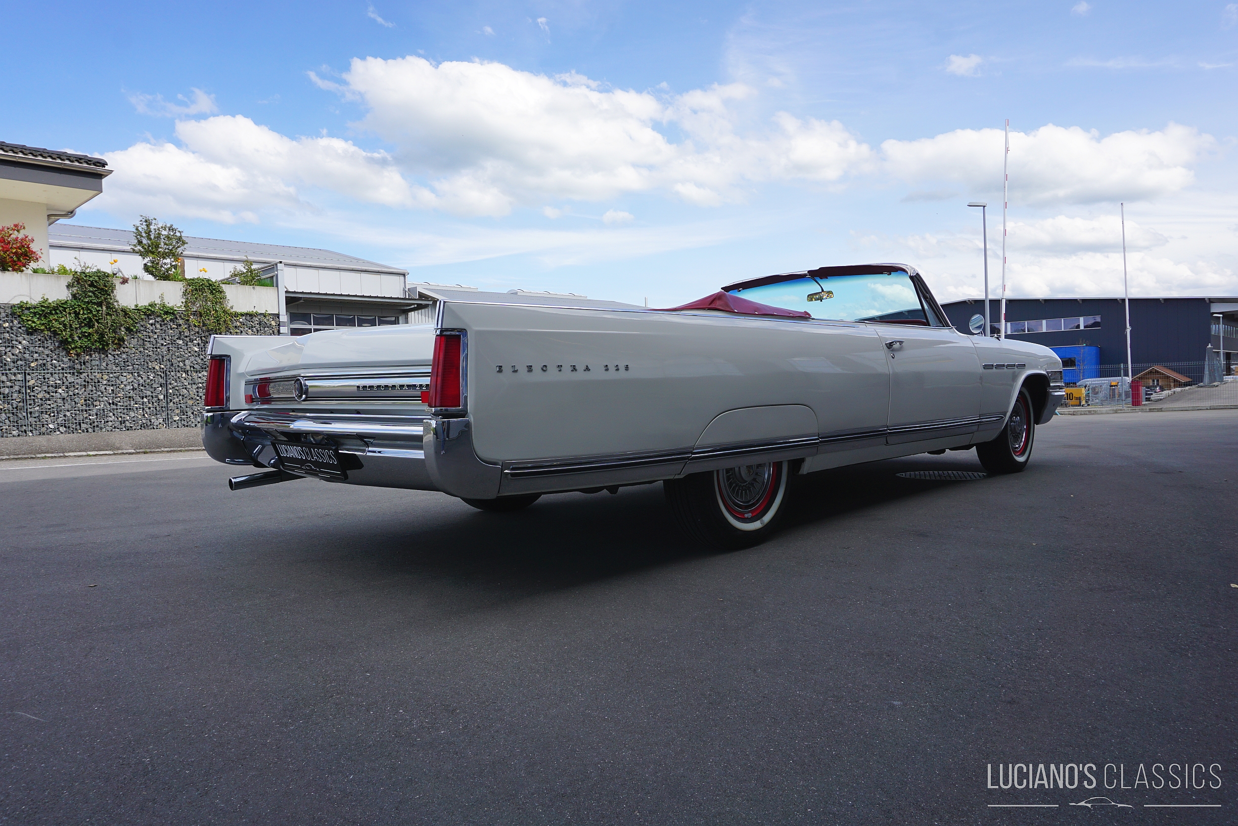 Buick Electra 225 