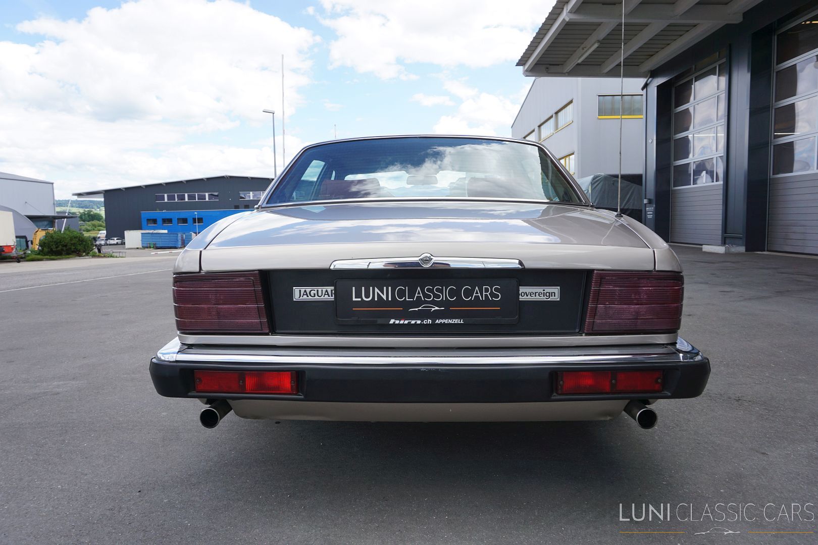 Jaguar XJ40 Sovereign 3.6