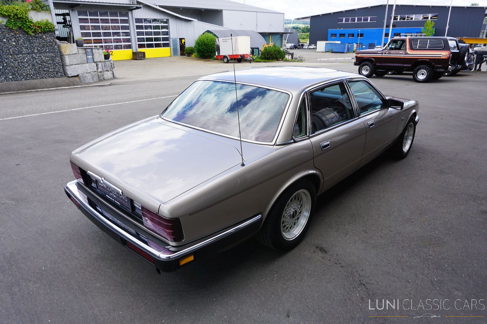Jaguar XJ40 Sovereign 3.6