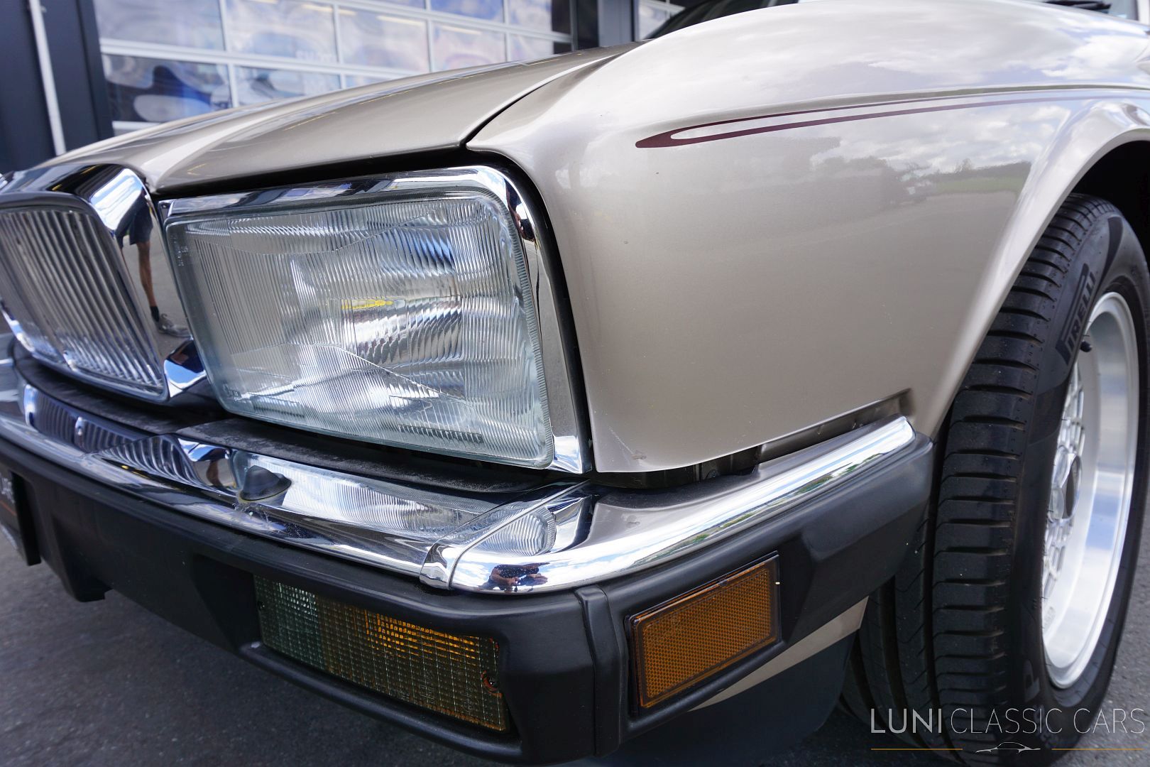 Jaguar XJ40 Sovereign 3.6