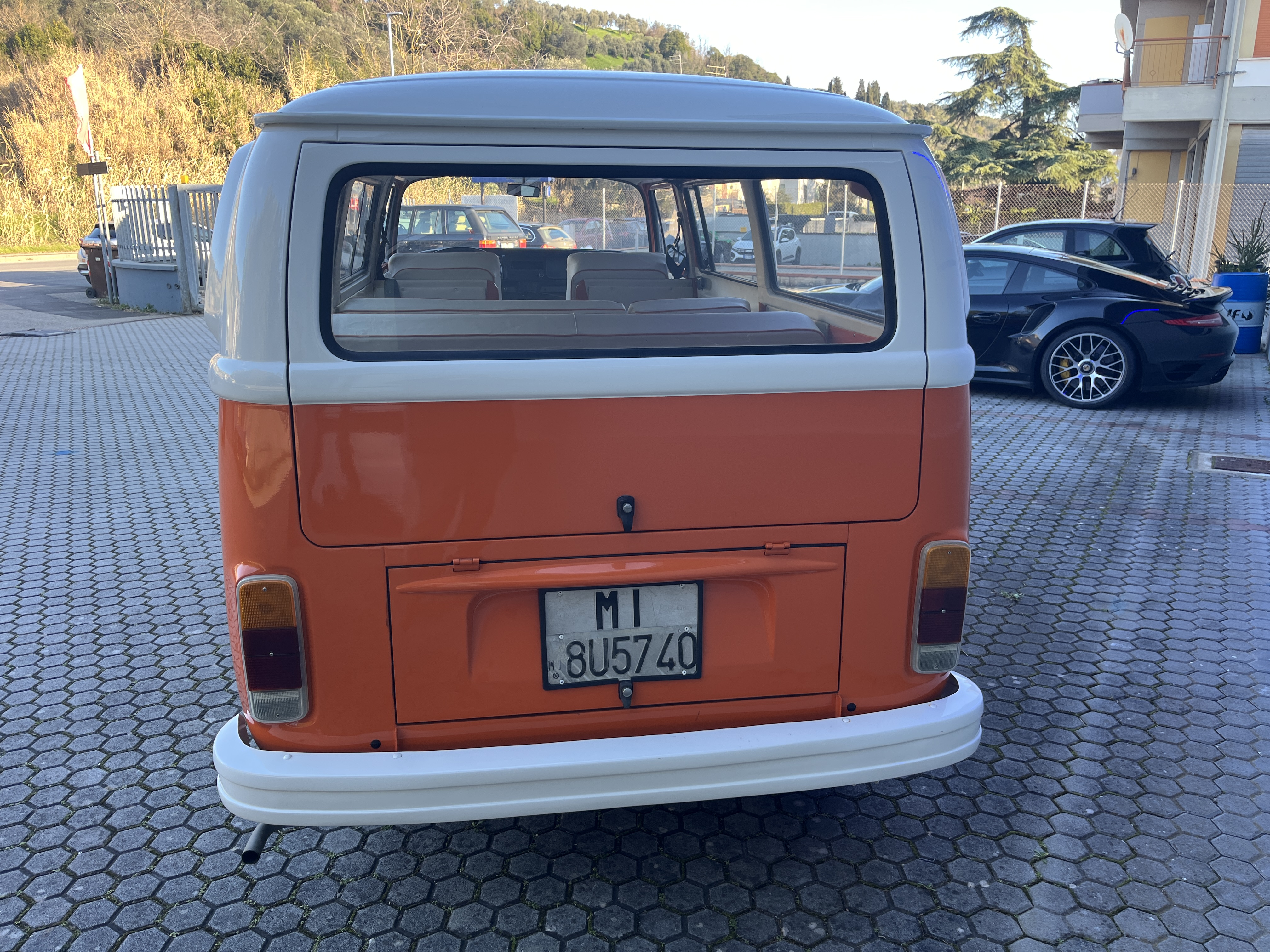 VW T2 8 posti walkthrough