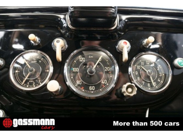 Mercedes Benz 170 V Saloon 