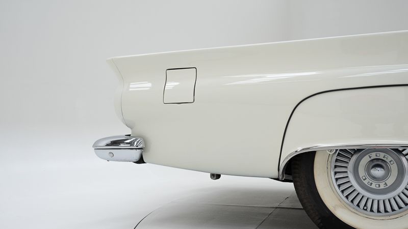 Ford Thunderbird First Generation \'56 