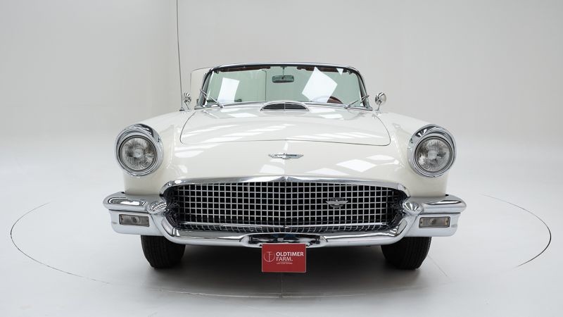 Ford Thunderbird First Generation \'56 