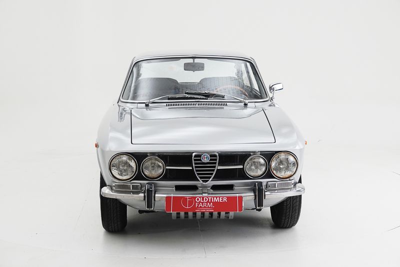 Alfa Romeo GTV 1750 \'71 
