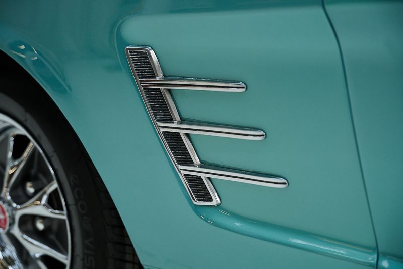 Ford Mustang V8 \'66 