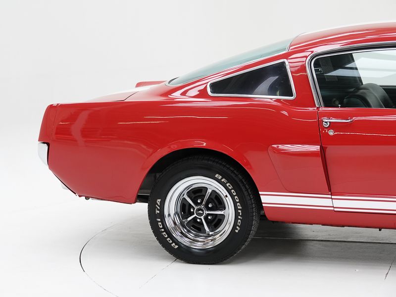 Ford Mustang Fastback V8 \'65 