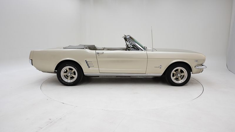 Ford Mustang Convertible V8 \'66 