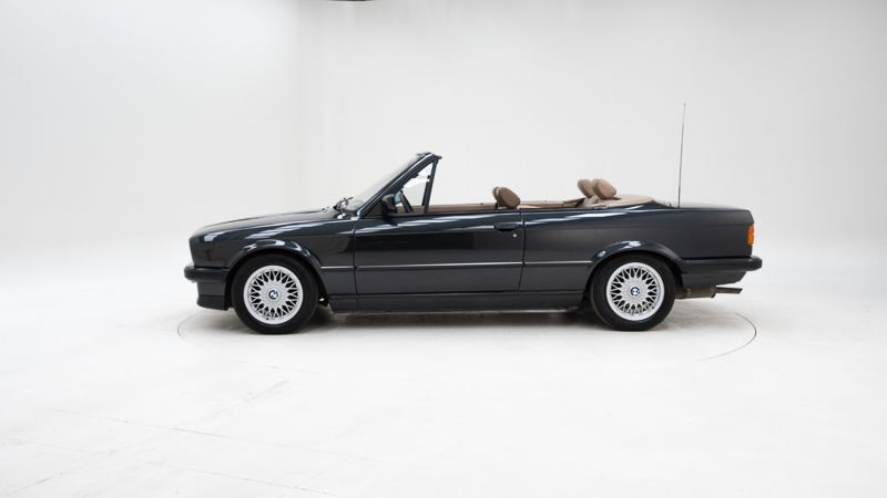 BMW  320i \'90 