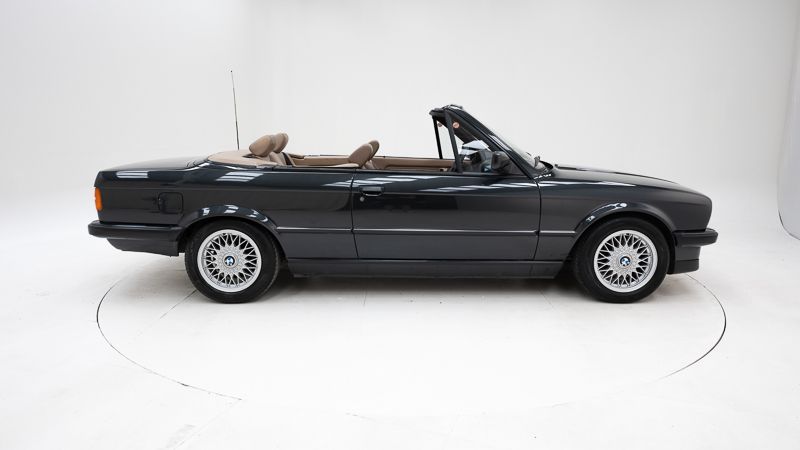 BMW  320i \'90 