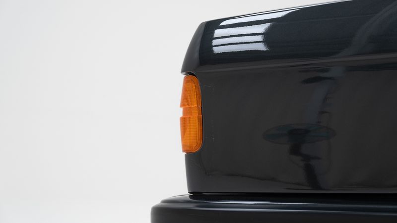 BMW  320i \'90 