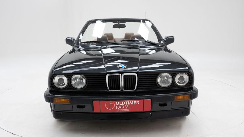 BMW  320i \'90 