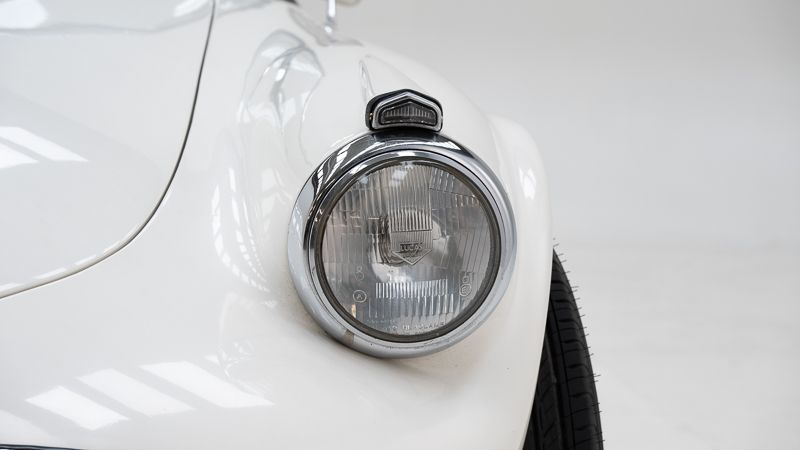 Daimler SP250 \'64 