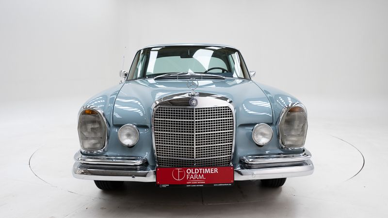 Mercedes Benz 280 SE \'68 