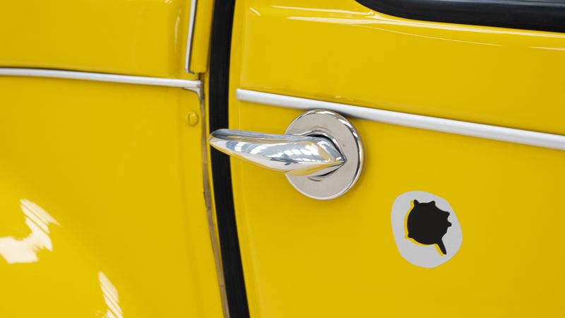 Citroen 2CV 6 James Bond 007 \'80 