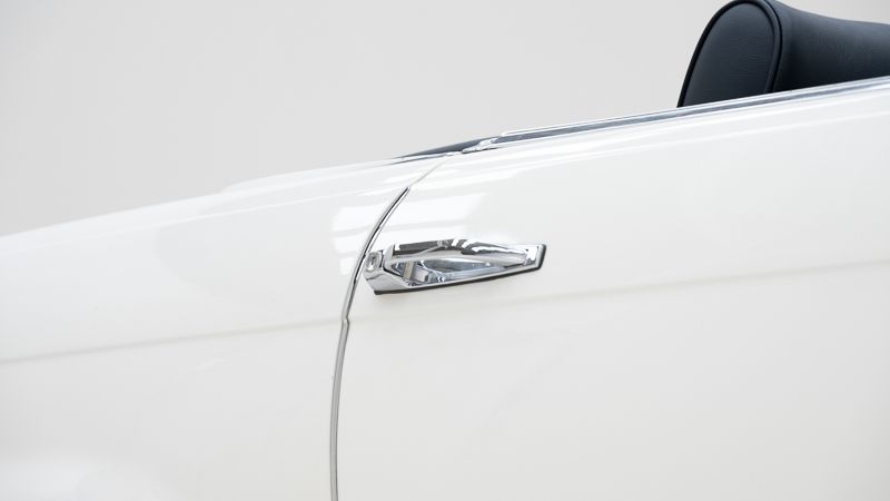 Mercedes Benz 380 SL + hardtop \'82 