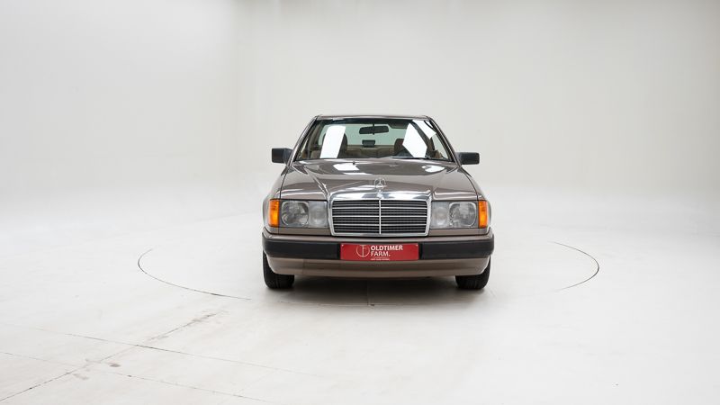 Mercedes Benz 230 CE \'88 