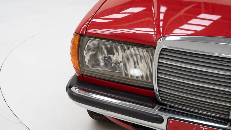 Mercedes Benz W123 300 TD \'80 