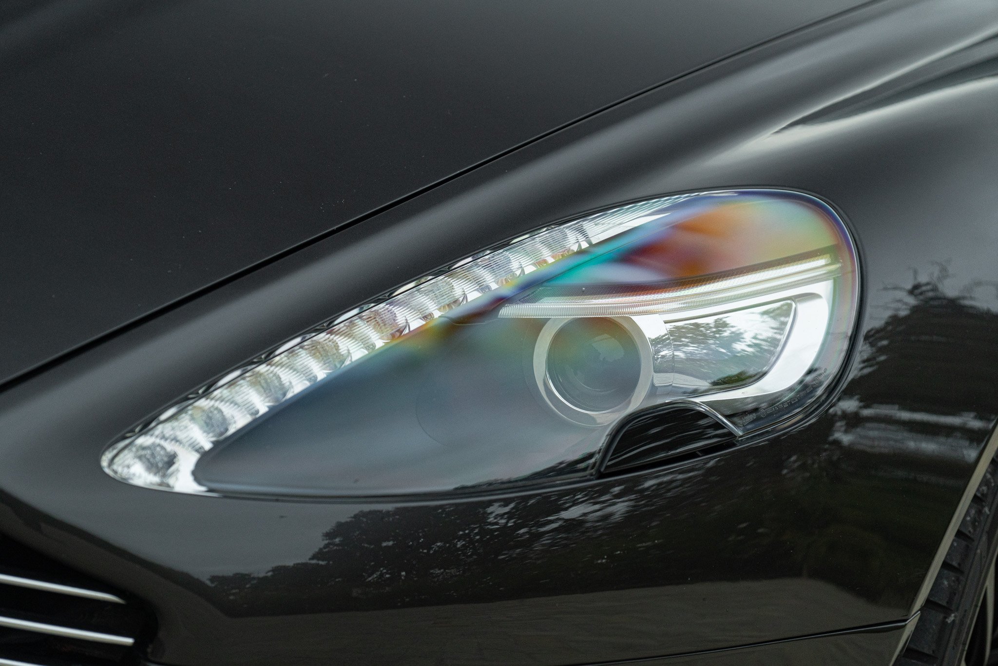Aston Martin RAPIDE 