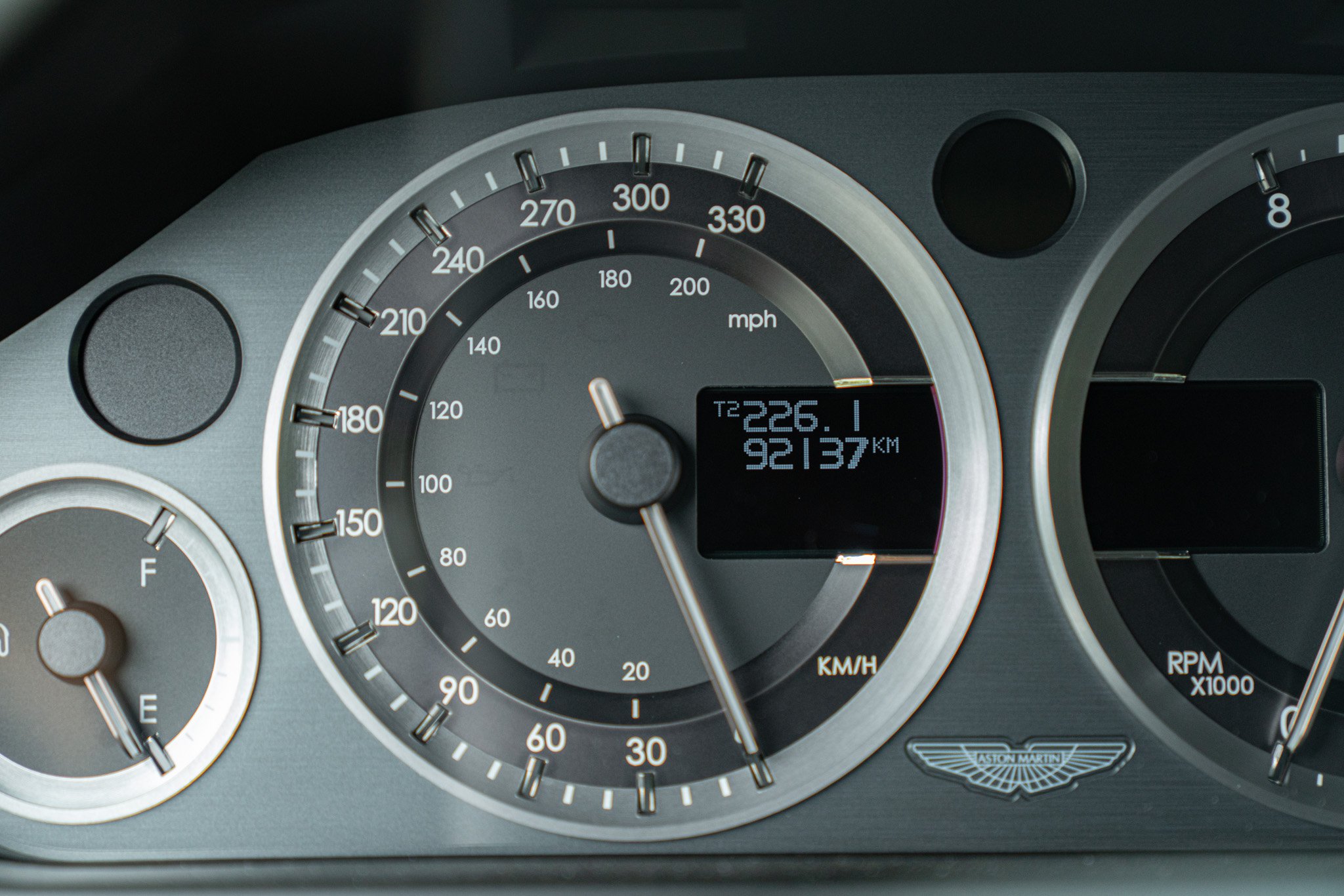 Aston Martin RAPIDE 