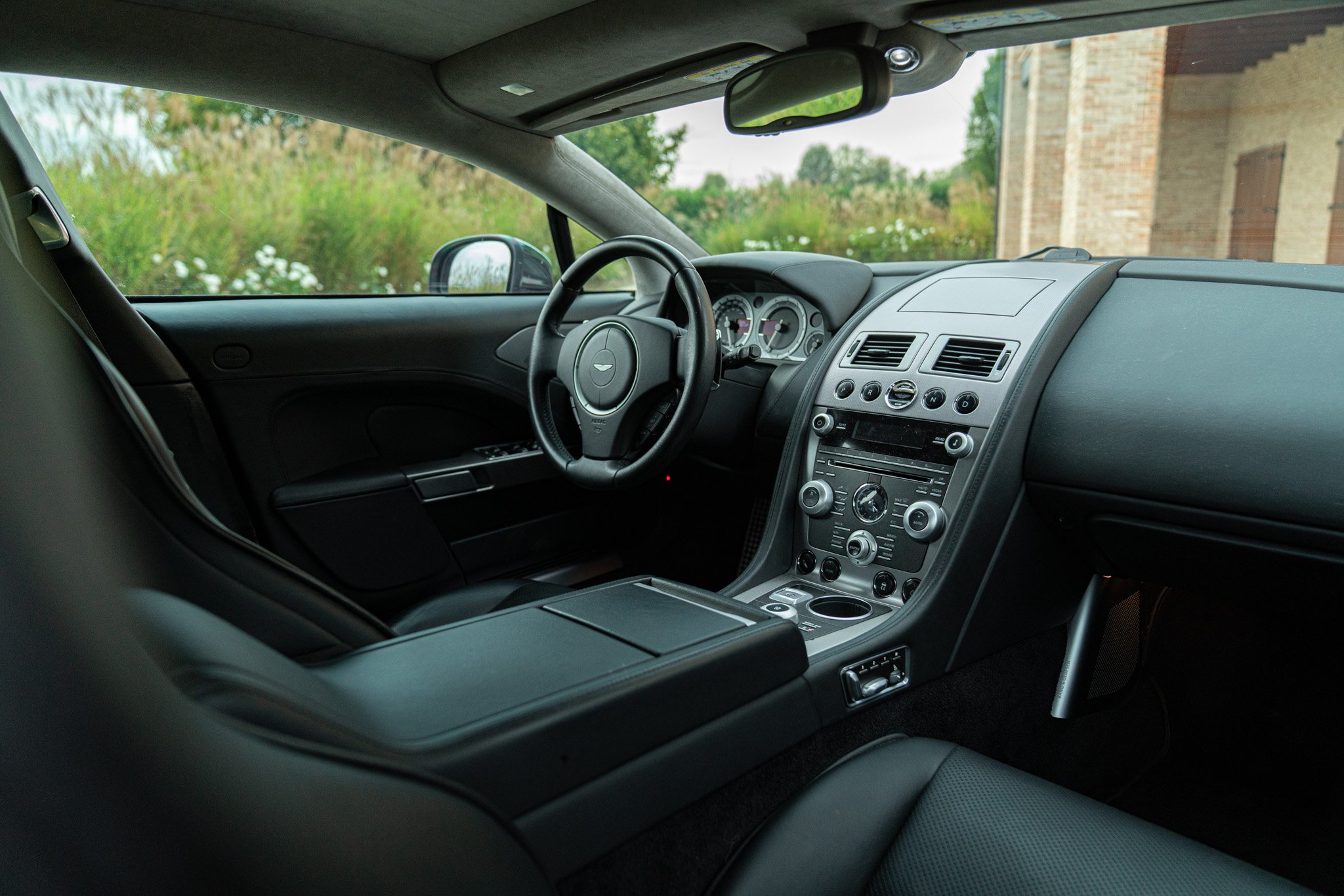 Aston Martin RAPIDE 