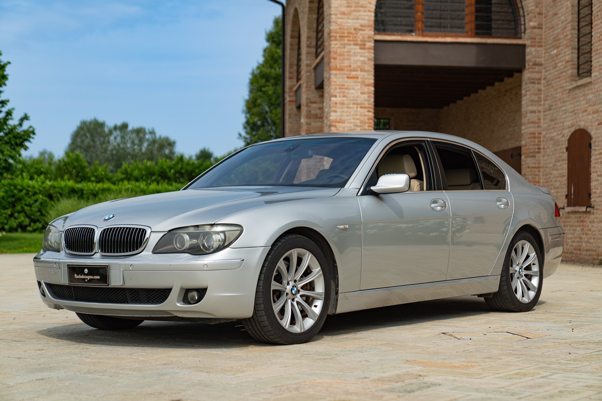 BMW 745 D 
