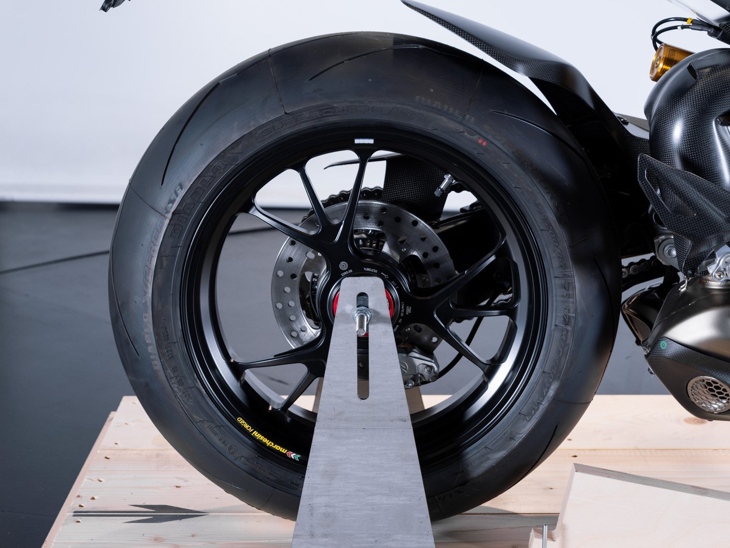 Ducati PANIGALE V4 S BEZZECCHI WORLD CHAMPION REPLICA 