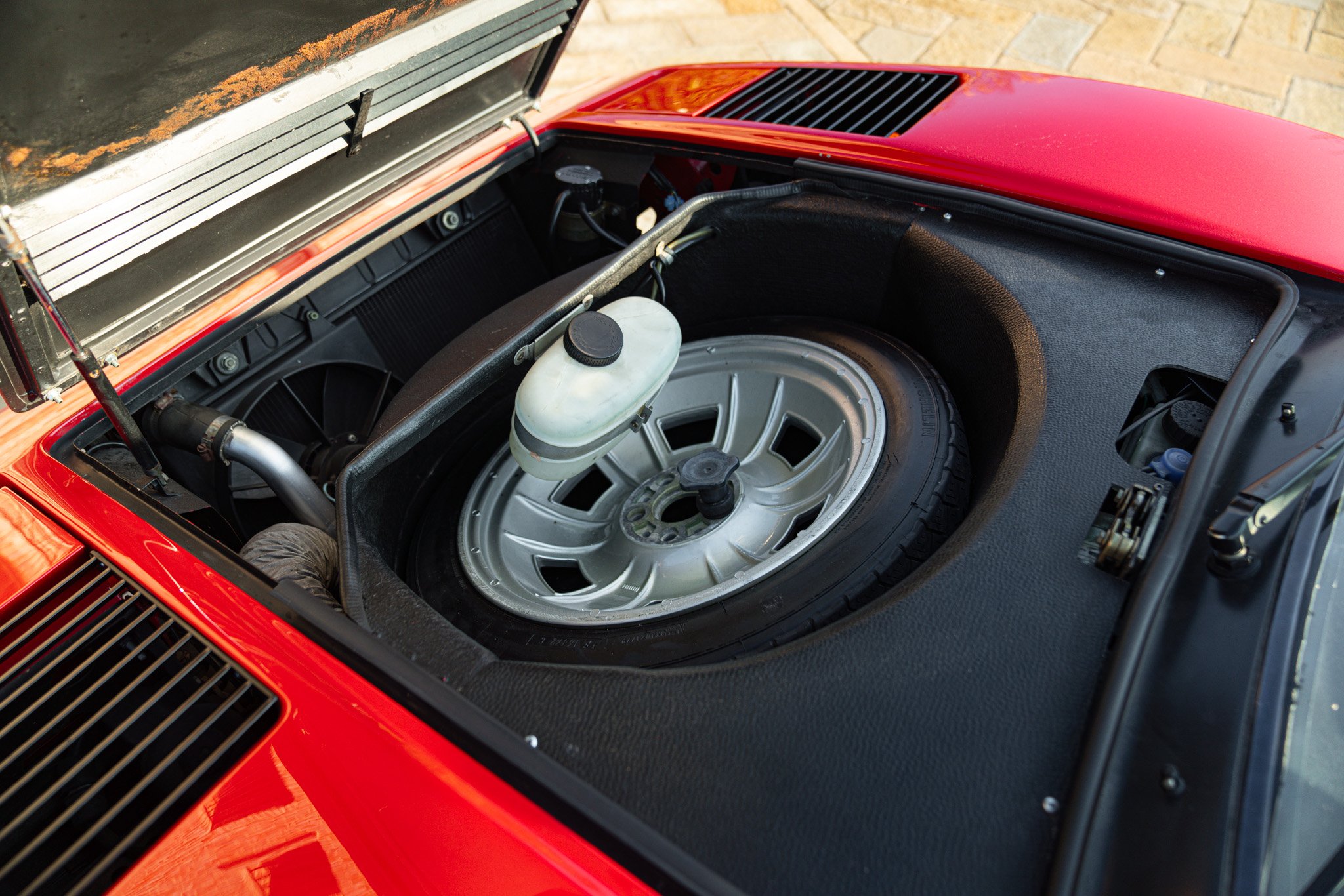 Ferrari FERRARI 208 GTS TURBO 