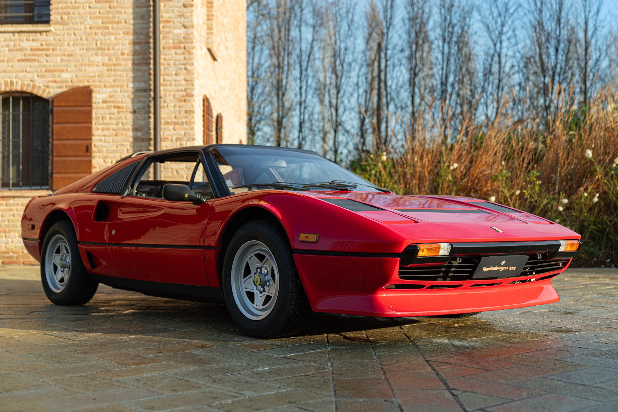 Ferrari FERRARI 208 GTS TURBO 