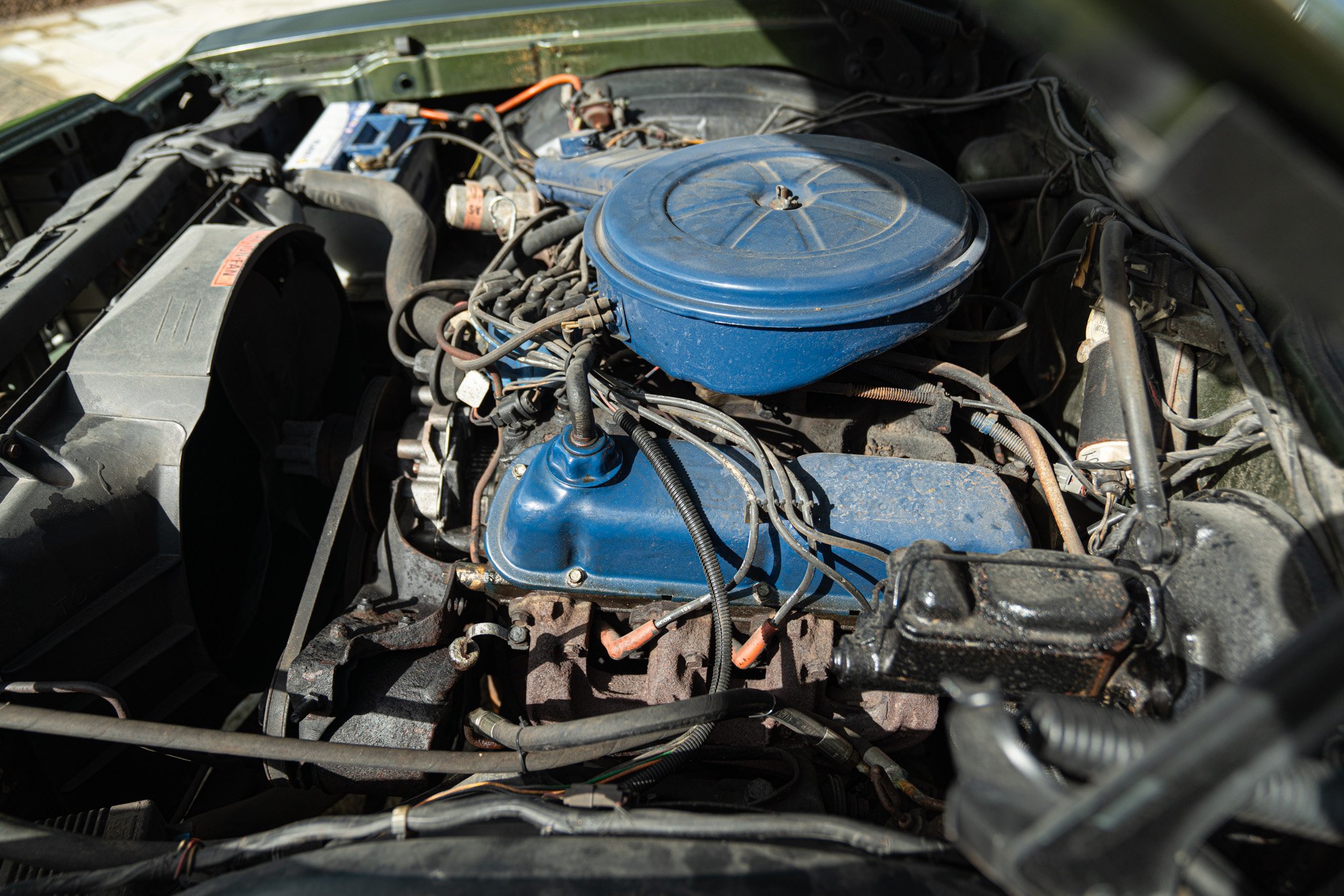 Ford GRAN TORINO 4 DOOR 5.7 V8 BROUGHAM 