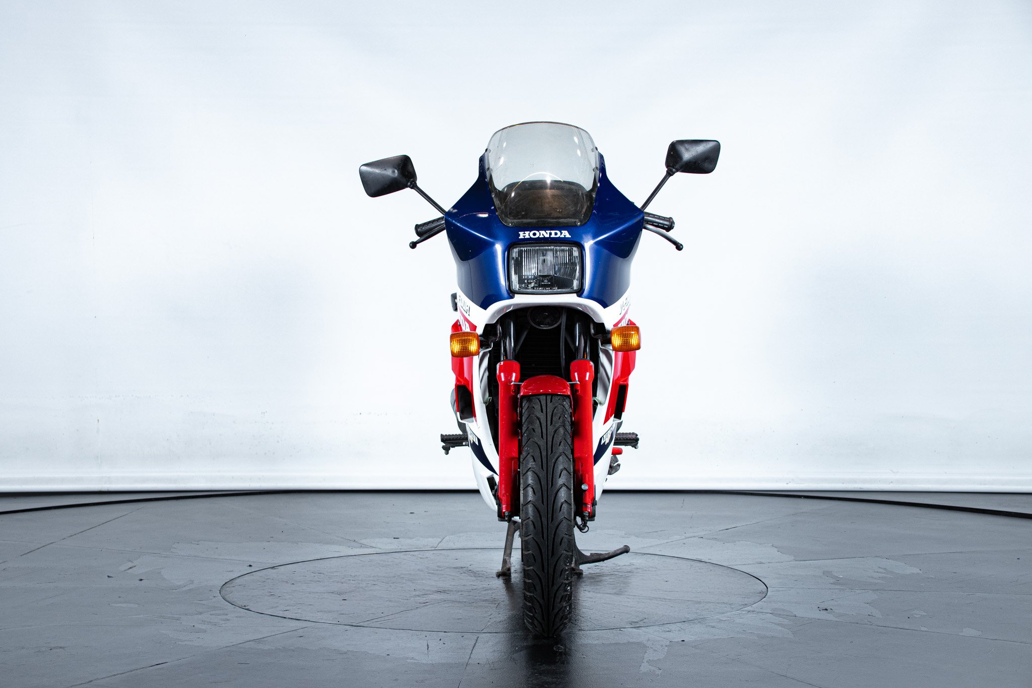 Honda VF 500 F 