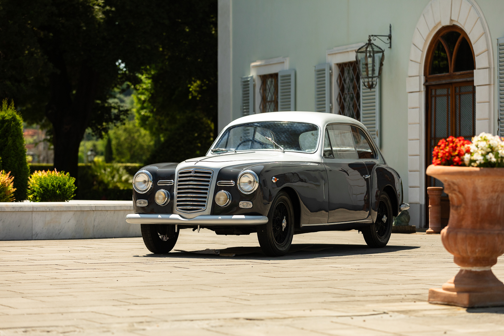 Lancia Augusta Coupé Ghia Fuoriserie 