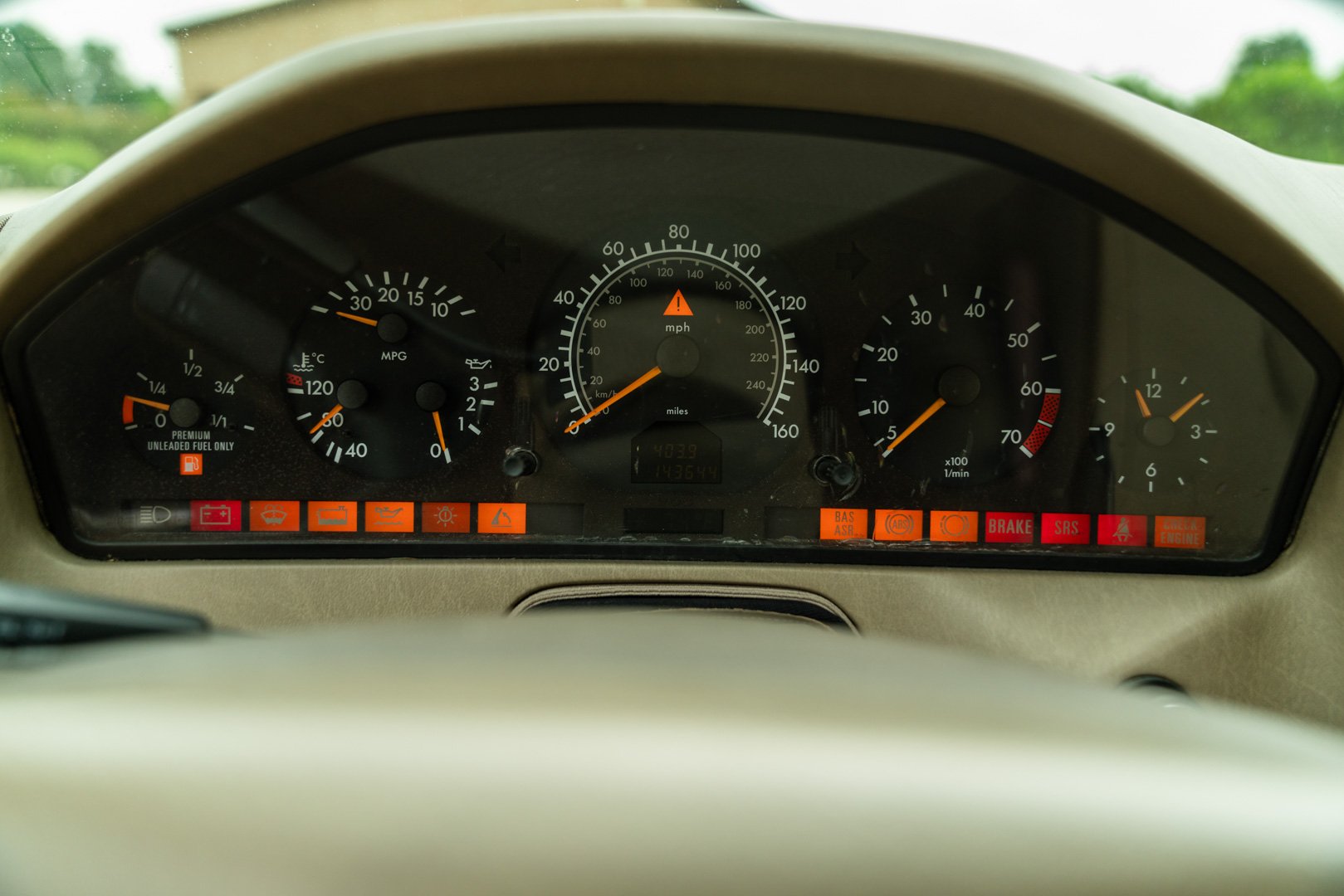Mercedes Benz 500 SL 