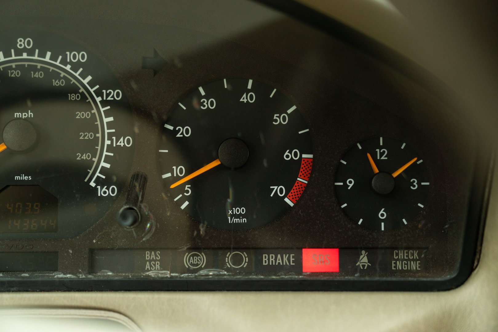 Mercedes Benz 500 SL 