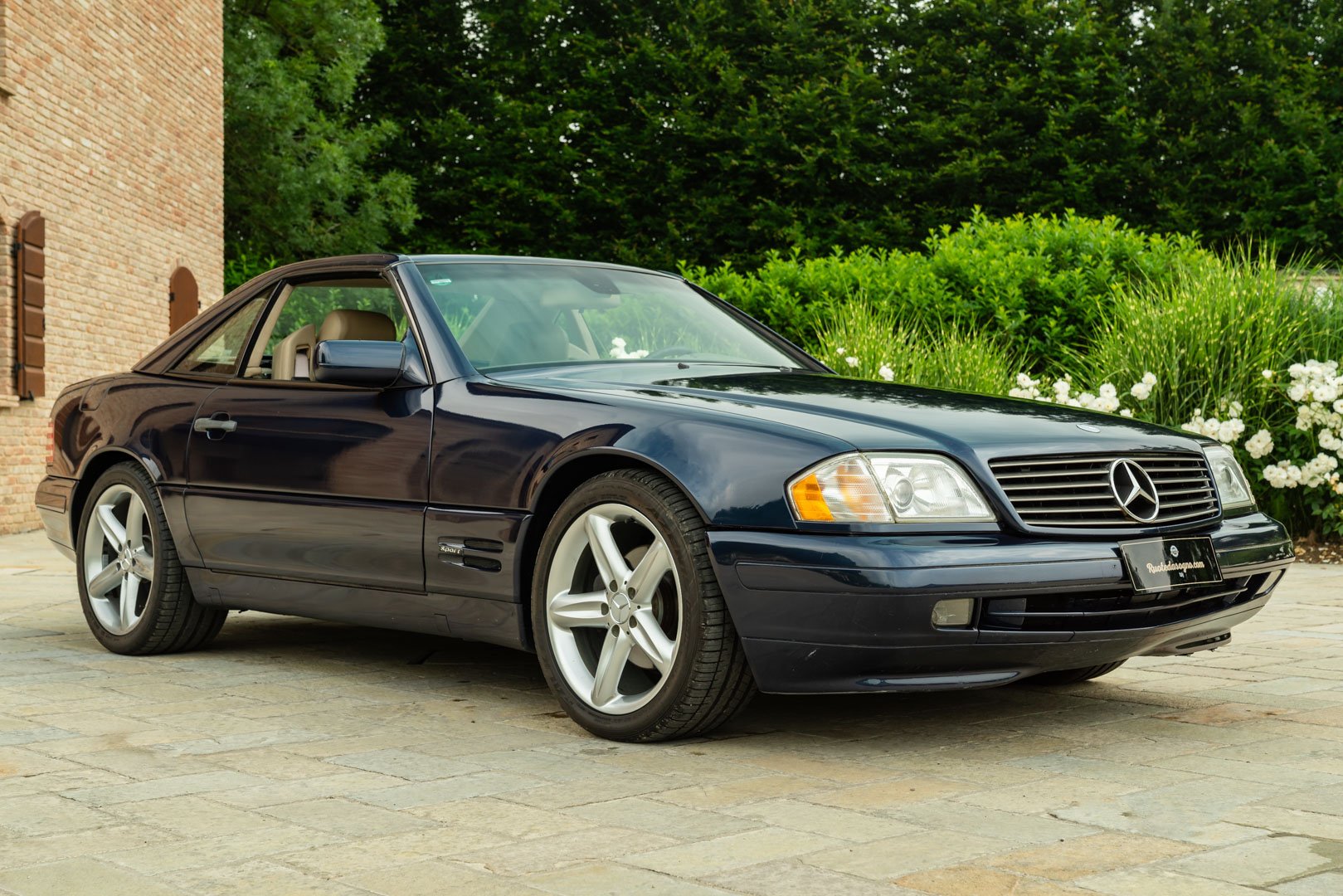 Mercedes Benz 500 SL 