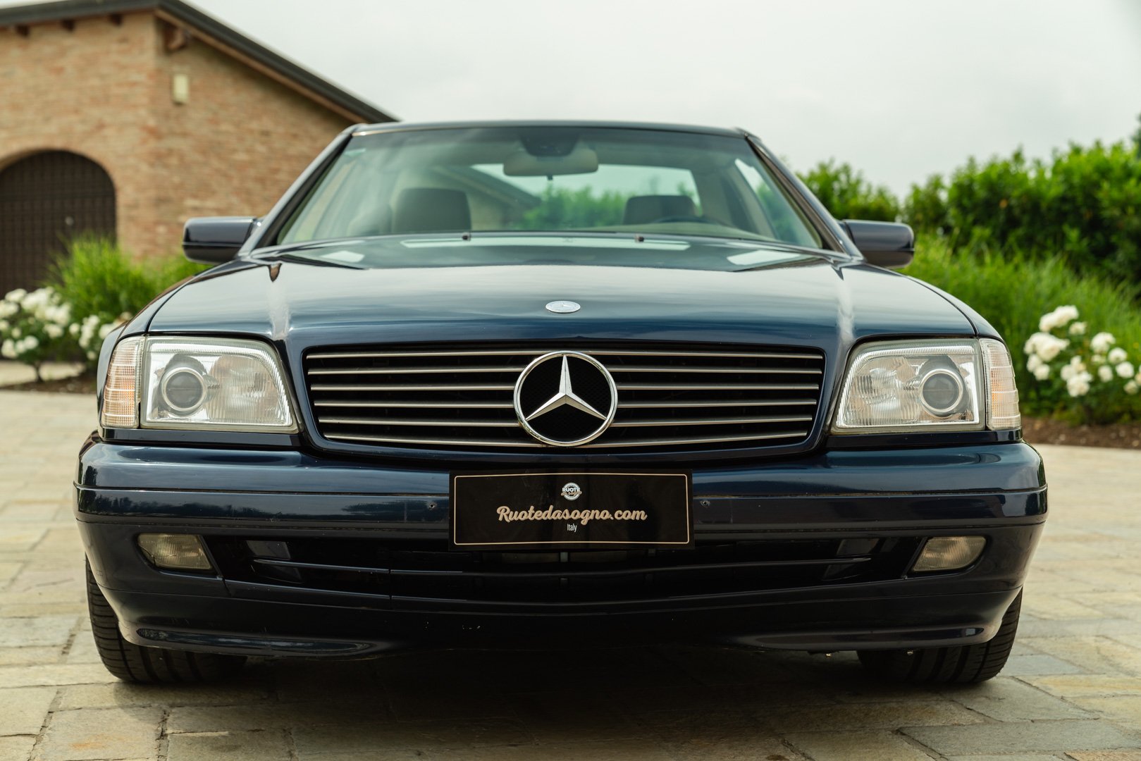 Mercedes Benz 500 SL 