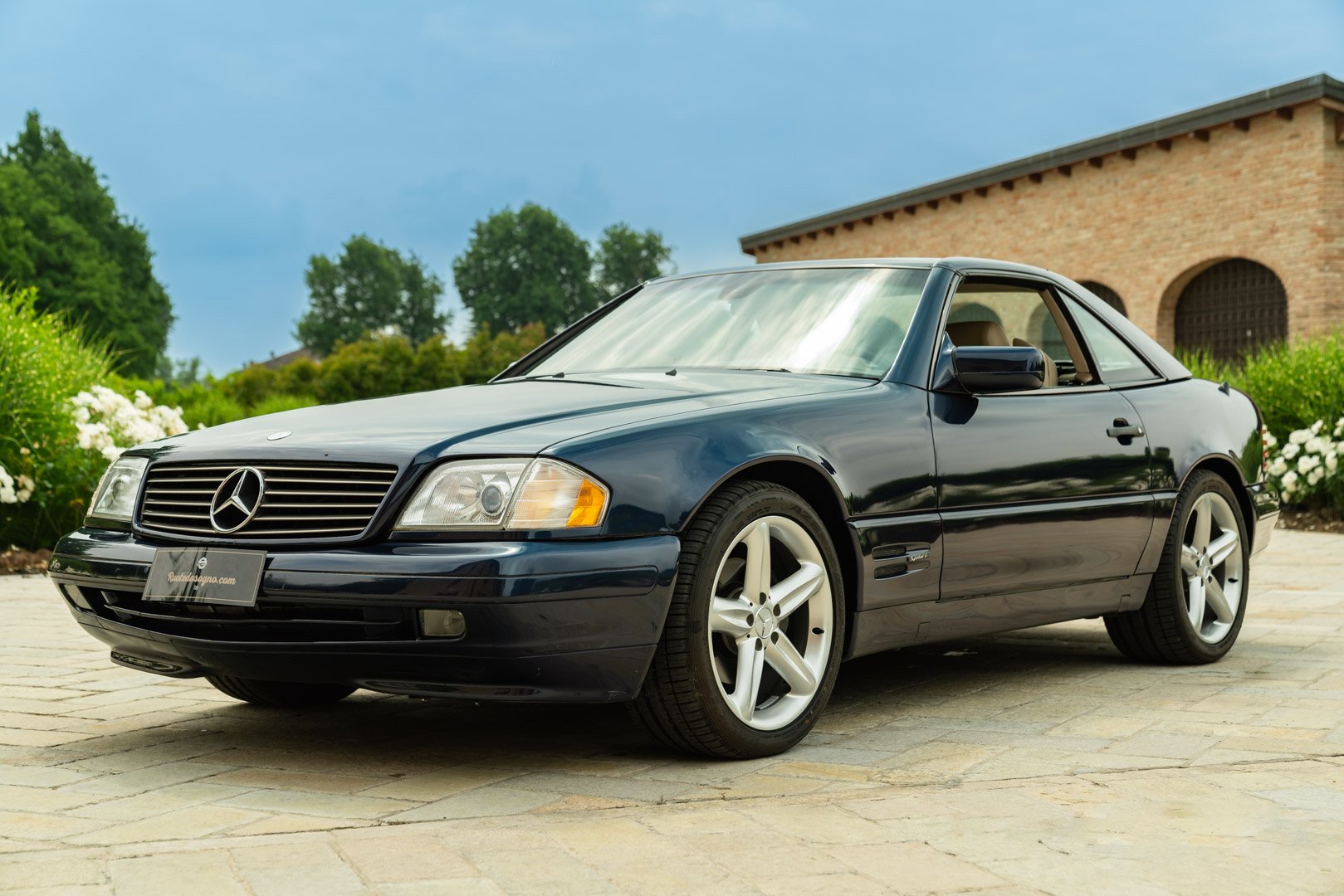 Mercedes Benz 500 SL 