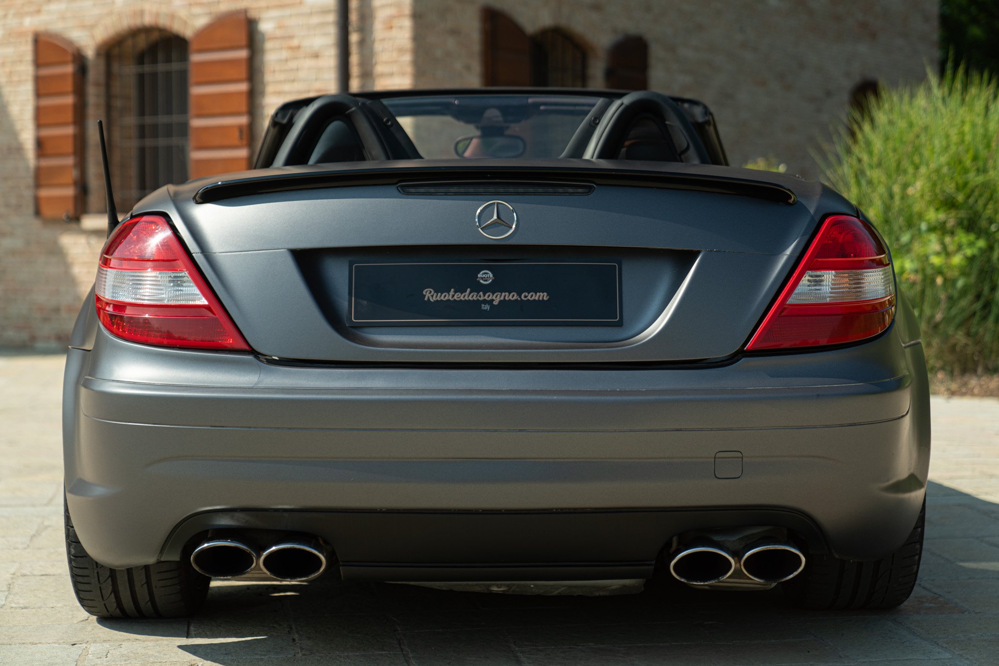 Mercedes Benz SLK 55 AMG 