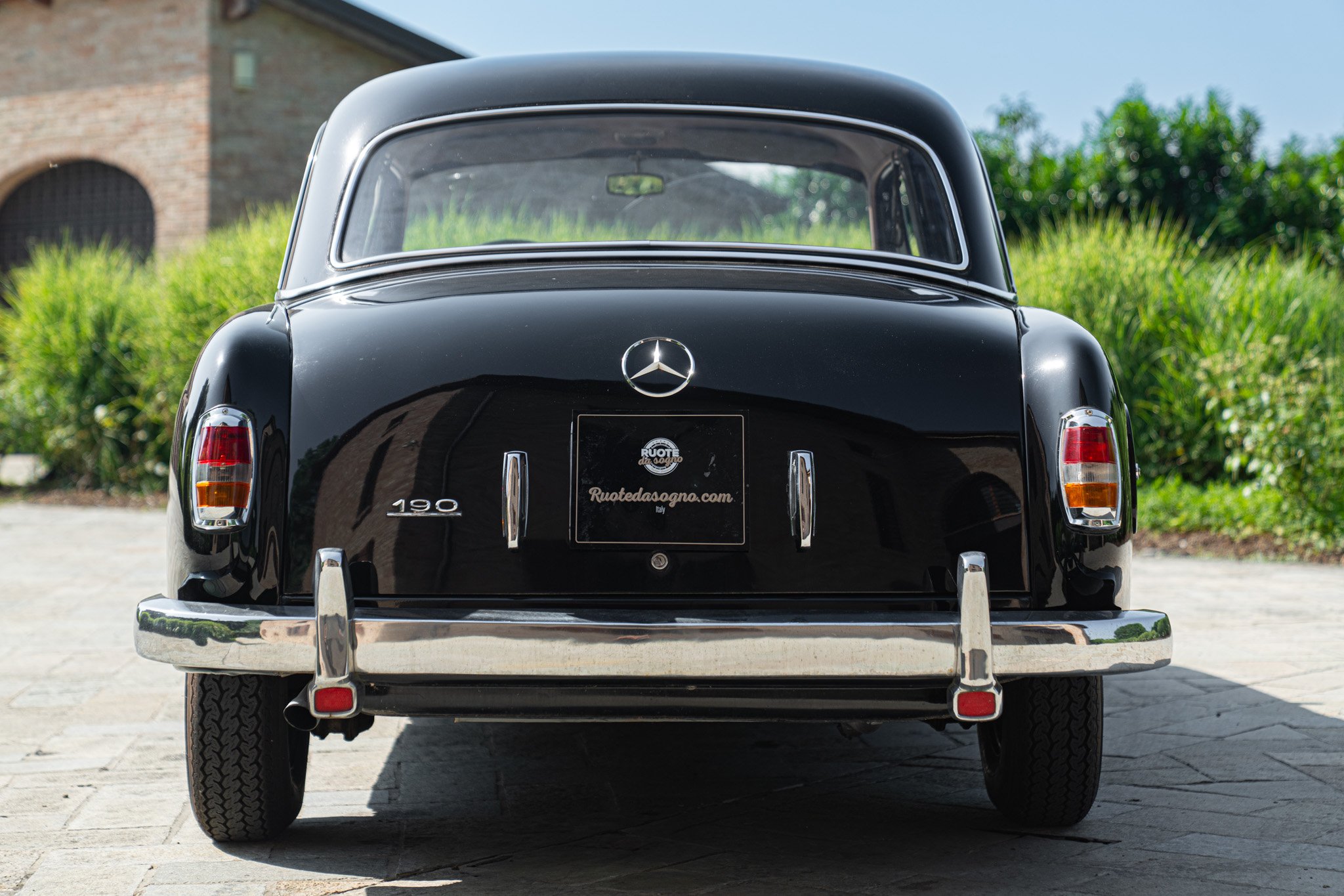 Mercedes Benz 190 