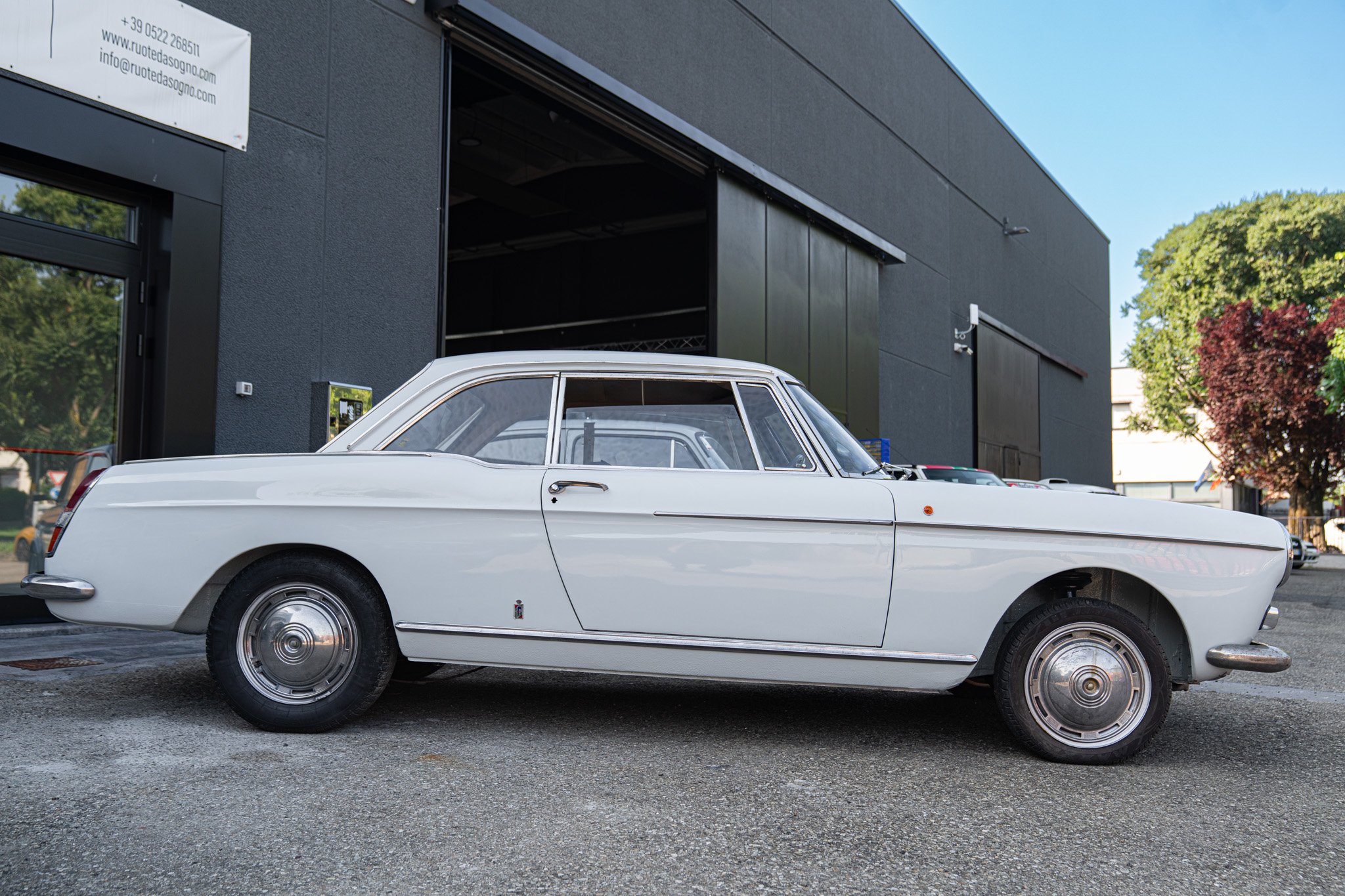 Peugeot 404 COUPE\' PININFARINA 