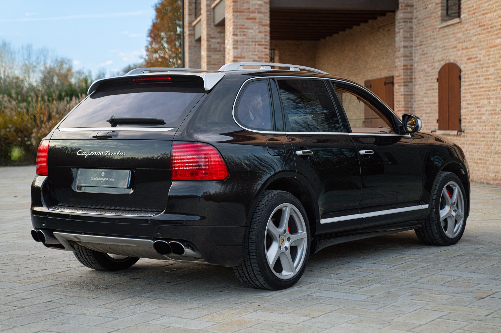 Porsche CAYENNE TURBO 