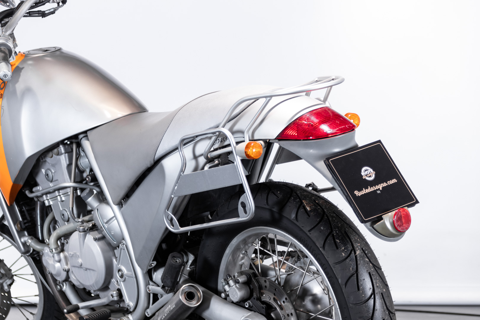 Aprilia Motò 650 