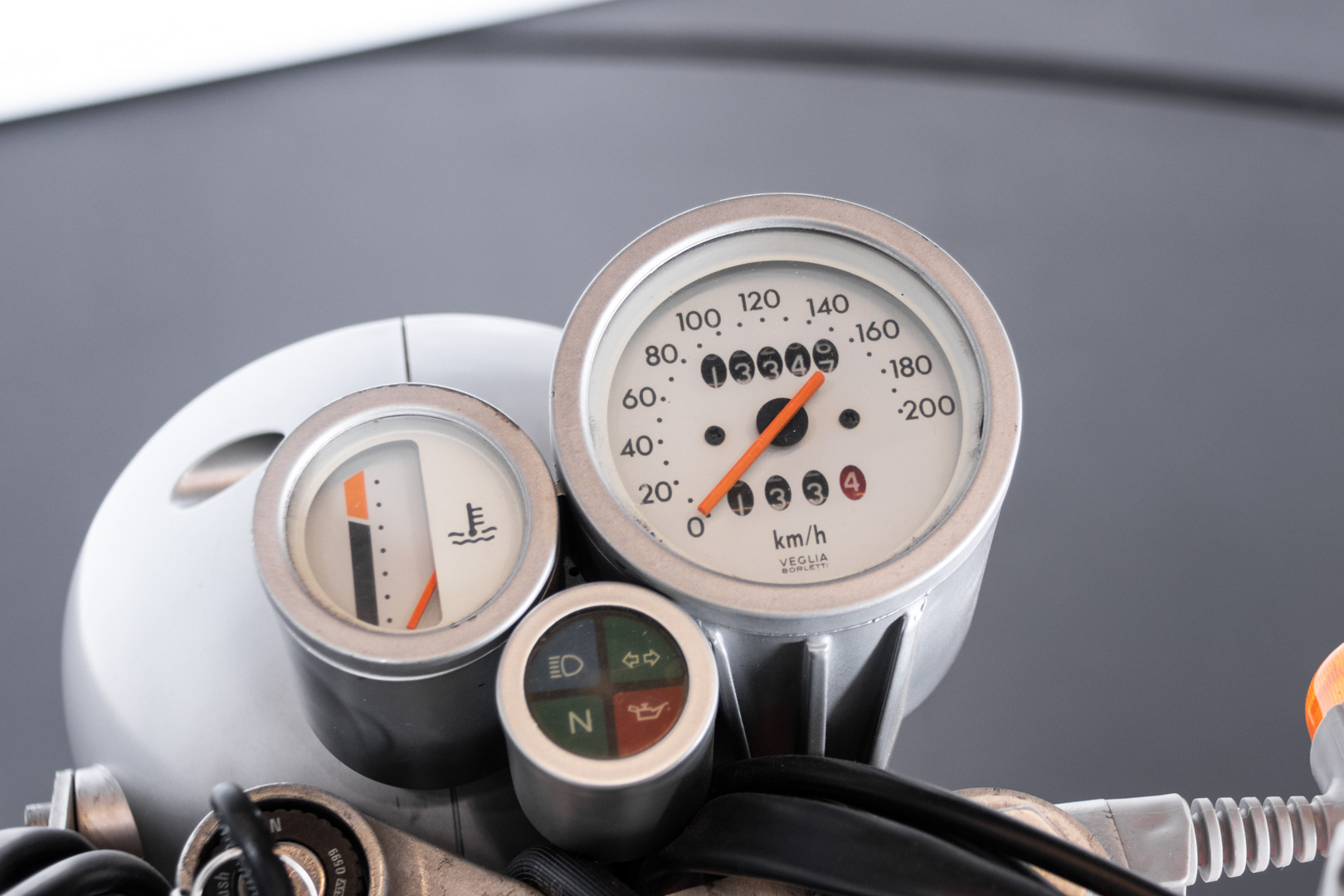 Aprilia Motò 650 