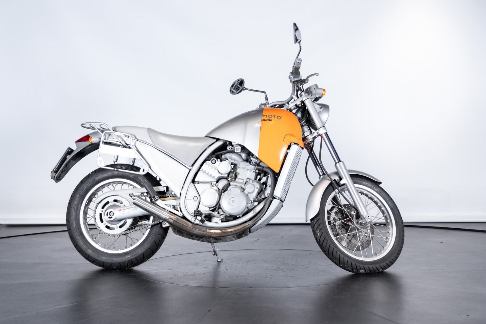 Aprilia Motò 650 