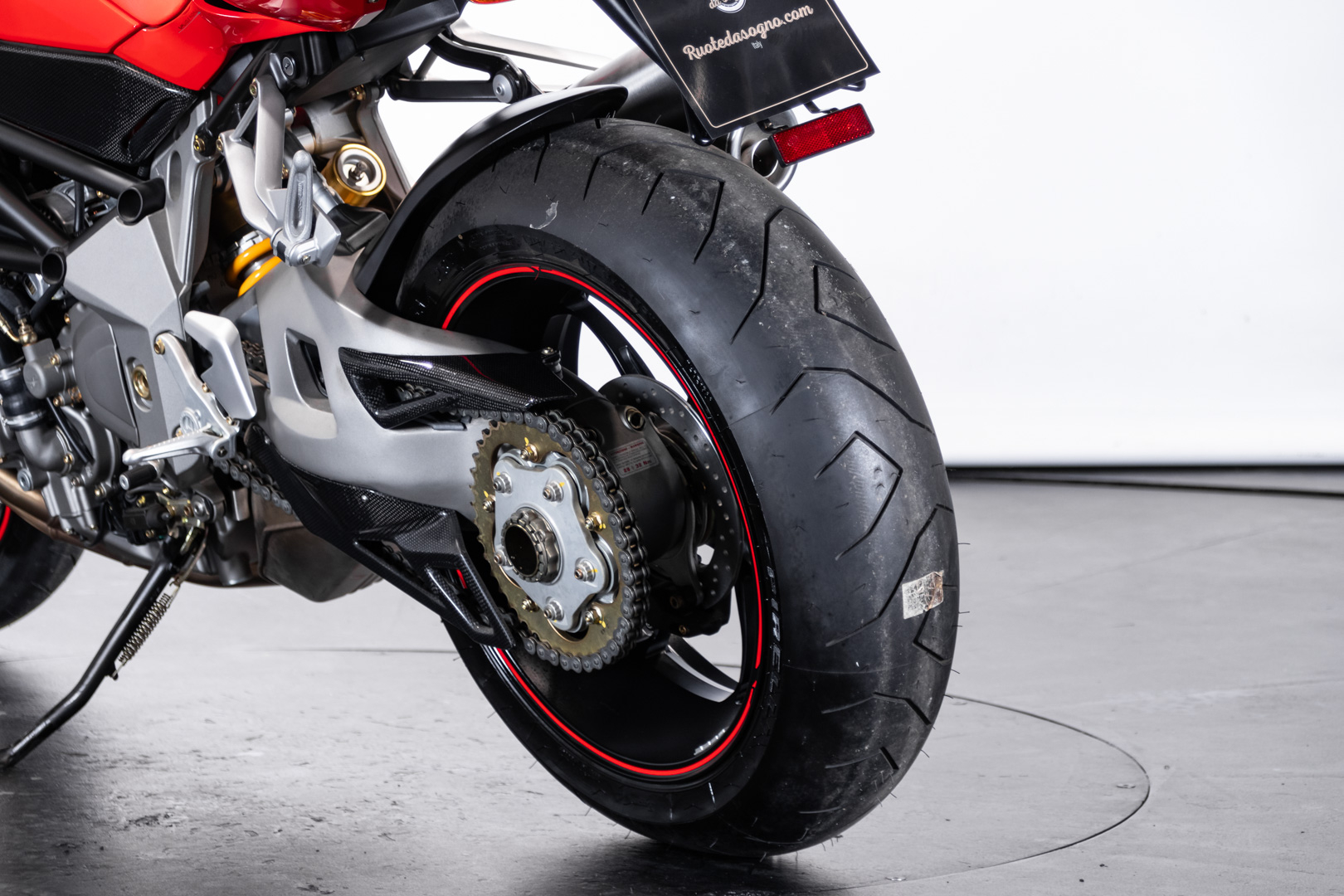 MV Agusta BRUTALE 910 R CORSE TITANIUM n°3/33 