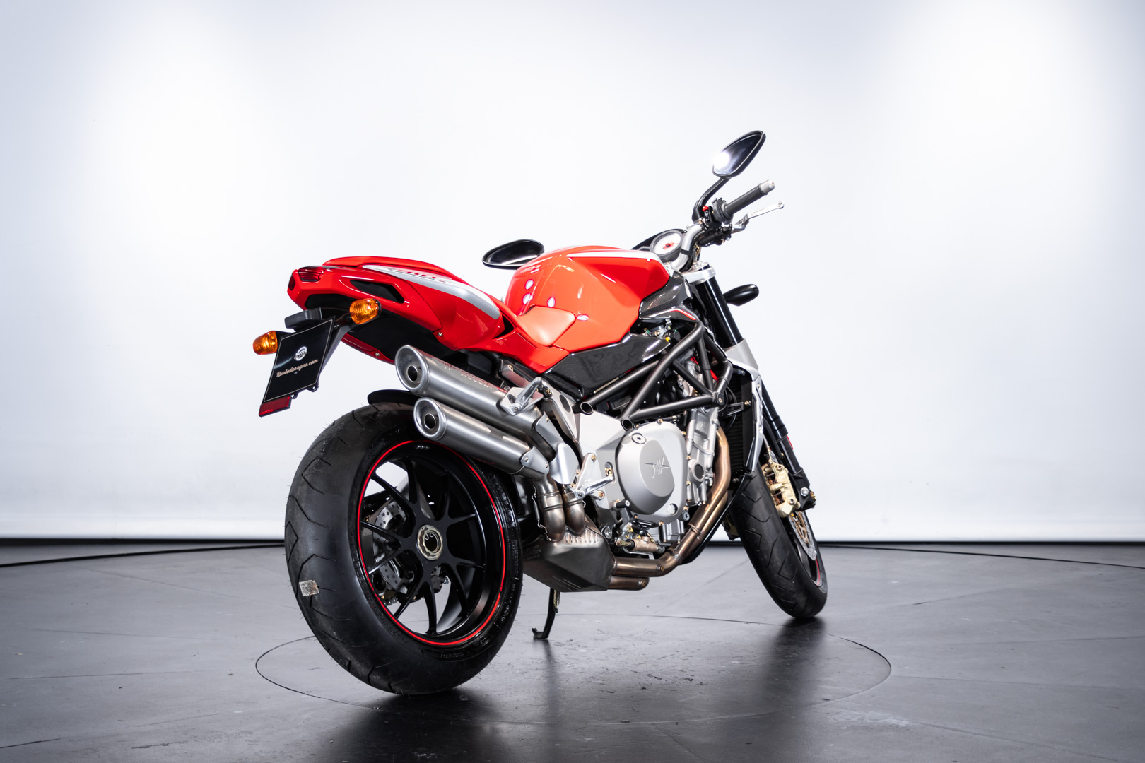 MV Agusta BRUTALE 910 R CORSE TITANIUM n°3/33 