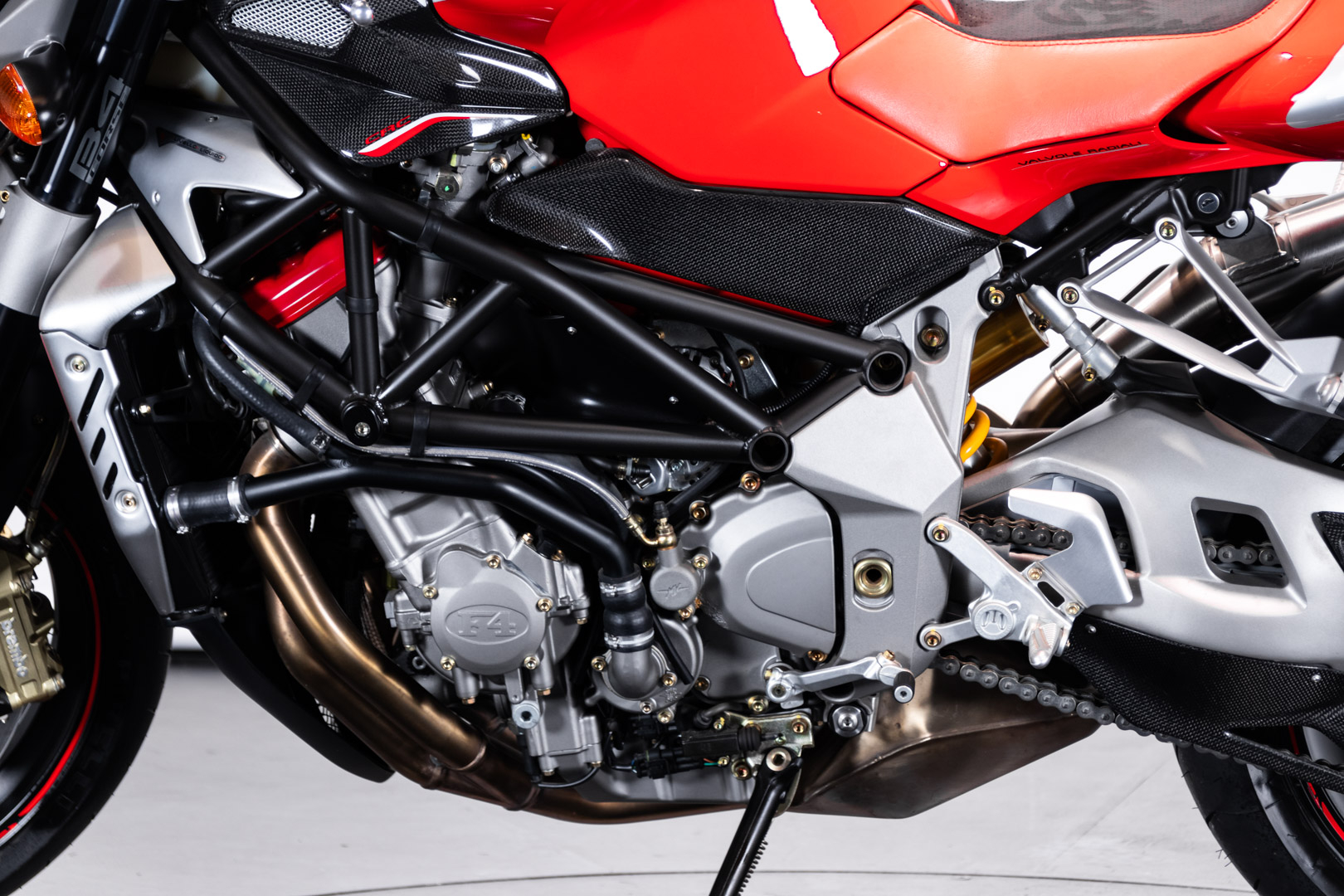 MV Agusta BRUTALE 910 R CORSE TITANIUM n°3/33 