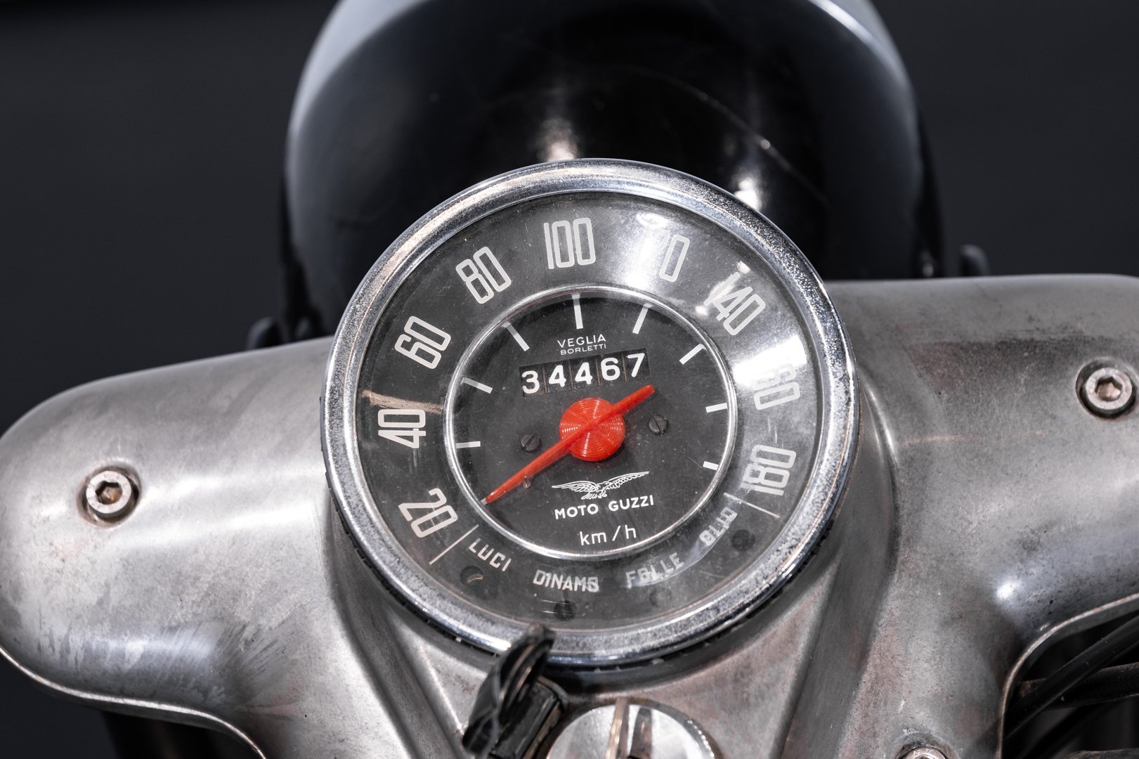 Moto Guzzi MOTO GUZZI V7 700 