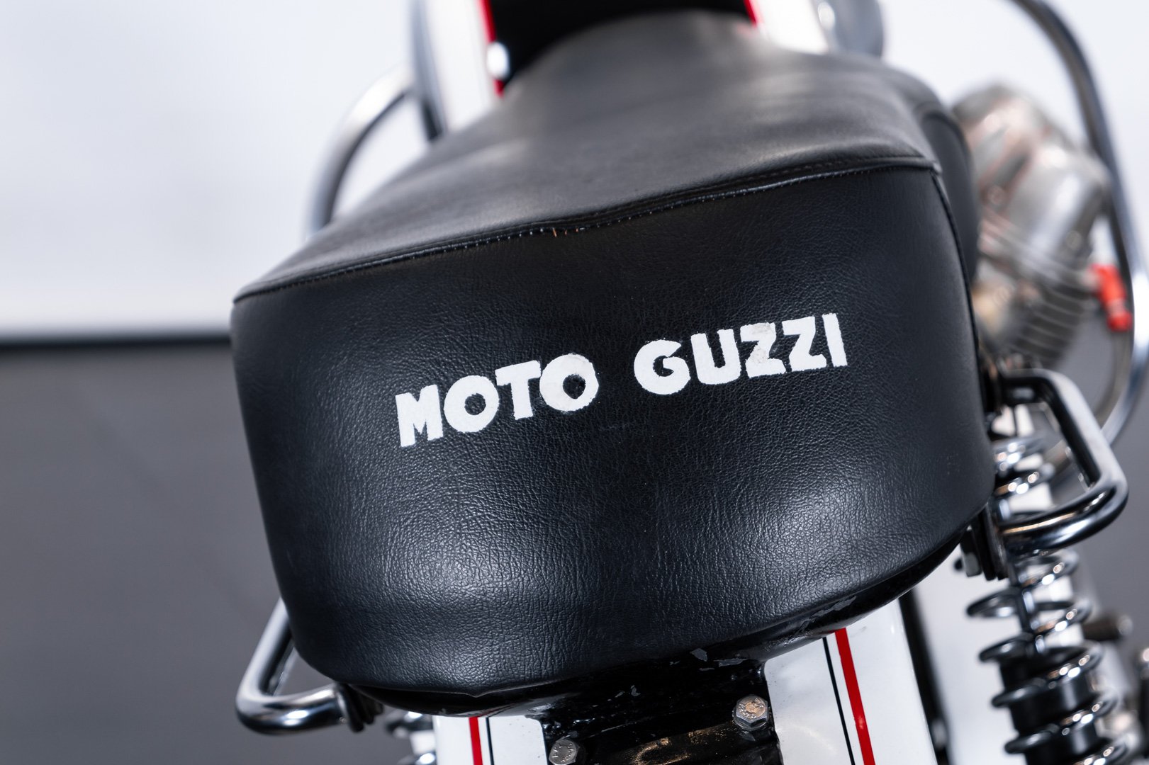 Moto Guzzi MOTO GUZZI V7 700 